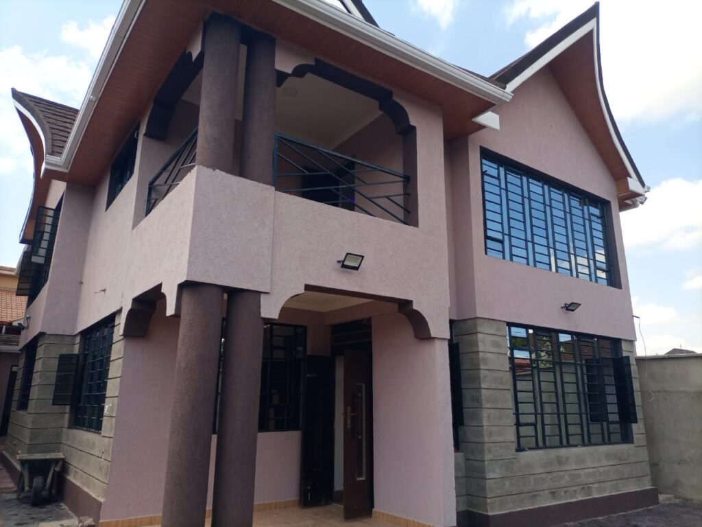 4 BEDROOM HOUSE FOR SALE