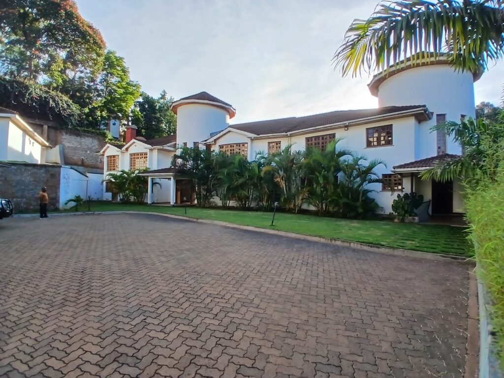 7-Bedroom Luxury Maisonette for Sale